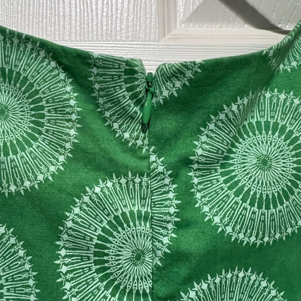 Shabby Apple Women’s Green Peplum Top Size 6 - Picture 3 of 11